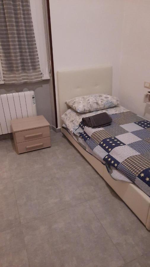 B&B Confine Como Luaran gambar